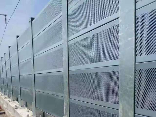 鐵路聲屏障--01